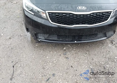 2018 Kia Forte Lx z USA, uszkodzony, nr VIN 3KPFK4A74JE210231